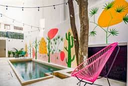 Rooftop Oasis Studio, Pool Access, Near 5th Ave - Image 2