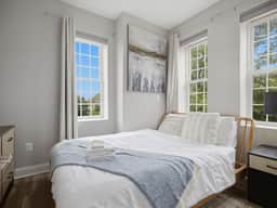 Awoke/#12 - 133 7th St SE - Image 2