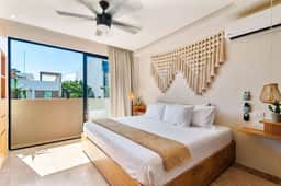 Stylish - Upscale Comfort in Aldea Zama - Image 2