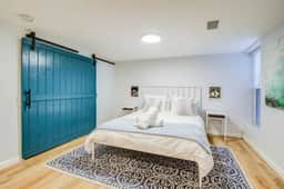 Alex/1748 TaylorSt - Image 2