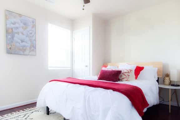 Dan/1734 H st #2 - Image 1