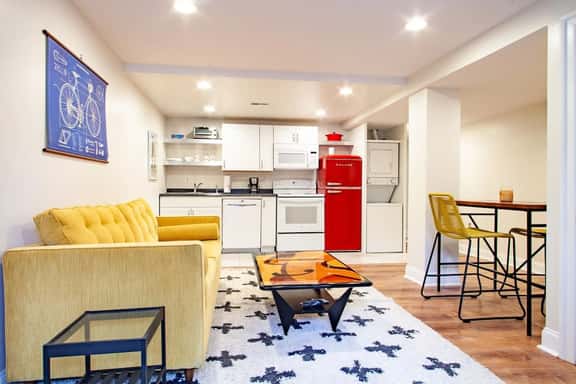 VO/1221 Fairmont - Image 1