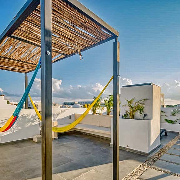 Playa Studio - Beach Walks, Pool and Rooftop - Image 1