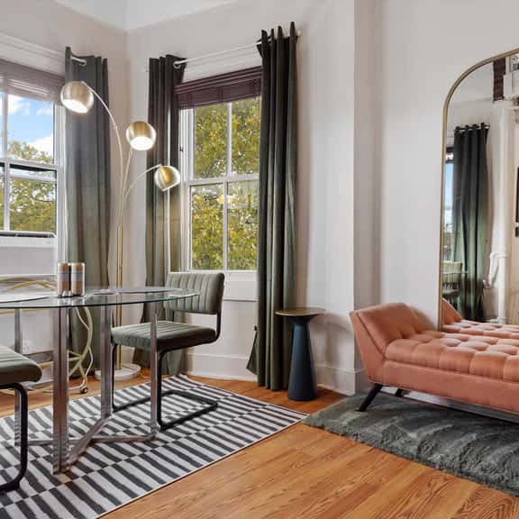 Chic 2-BR Loft Nestled Between Dupont & Logan - Image 1