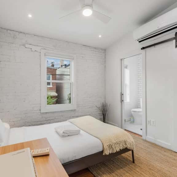 Golding/915 R St - Image 1