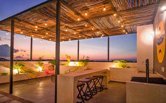 Playa Studio - Beach Walks, Pool and Rooftop - Image 5