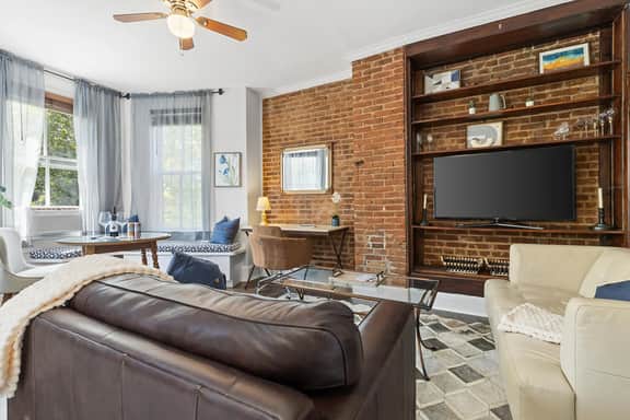 Cox/#3 : 1503 Q St - Image 5