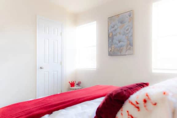 Dan/1734 H st #2 - Image 5