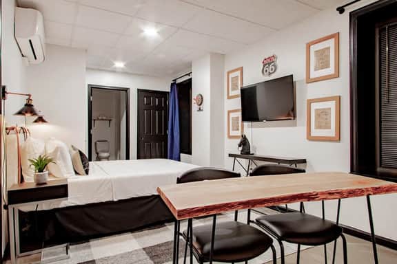 Doug/1020 1:Suite1 - Image 3