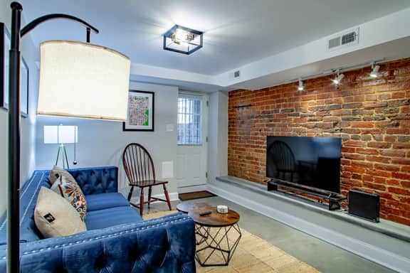 Lamb/822 Varnum St - Image 3