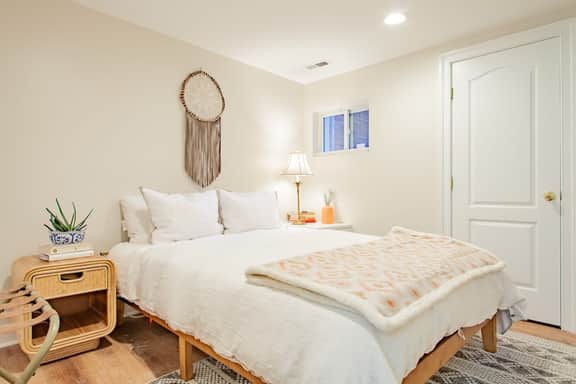 VO/1221 Fairmont - Image 3