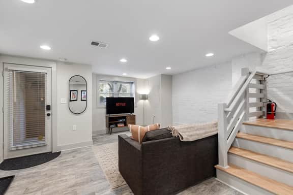 Classy Central DC / Bloomingdale 1-BR Getaway - Image 3