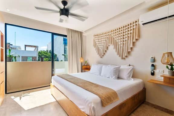 Stylish - Upscale Comfort in Aldea Zama - Image 2